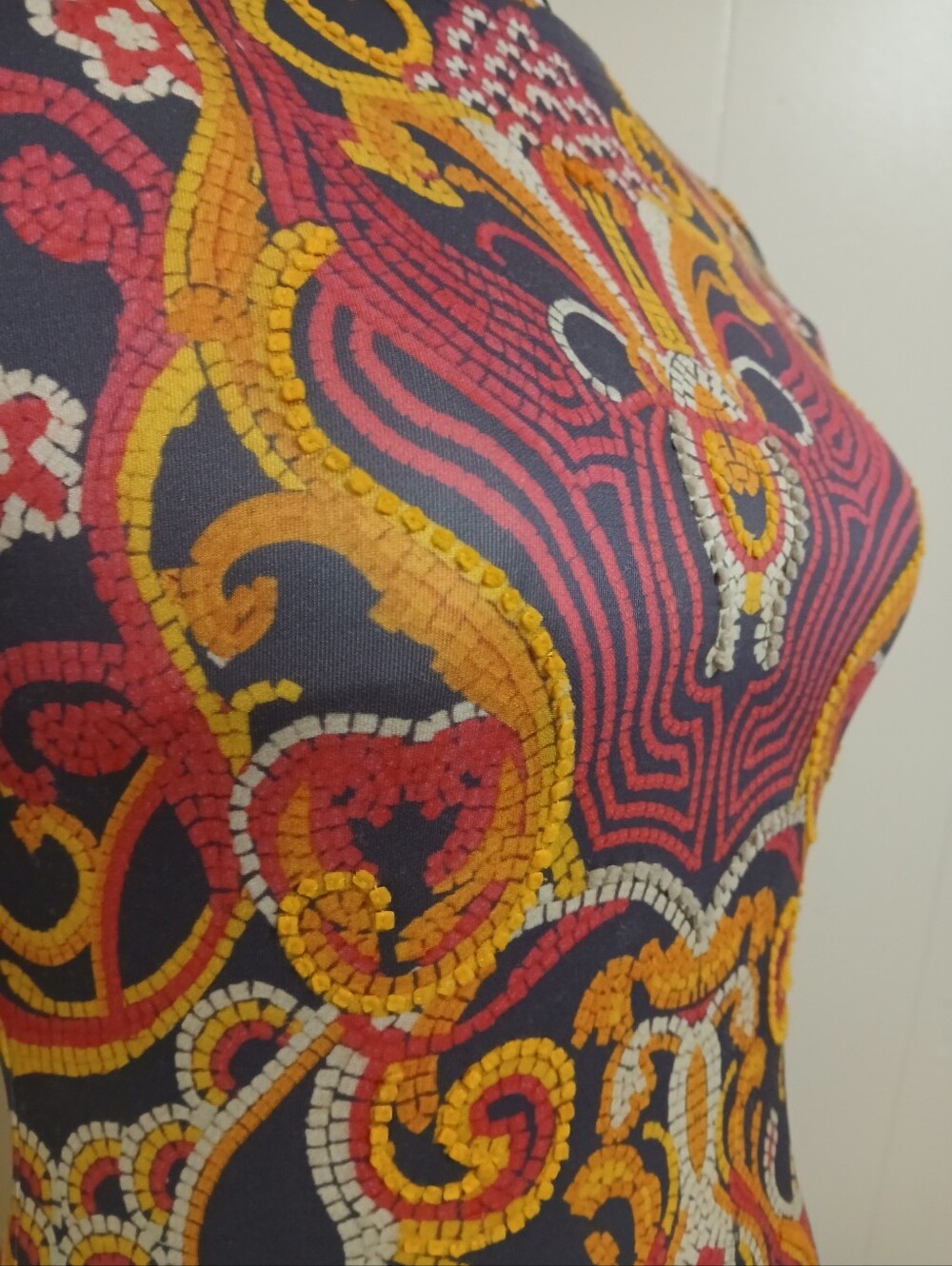 Designer Paisley Print Short-Sleeve Midi Dress - Picture 4 of 9